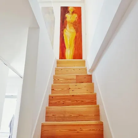 17 View In Downtown Old Apartment