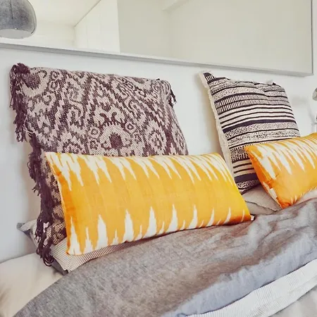 17 View In Downtown Old Апартаменти Лісабон